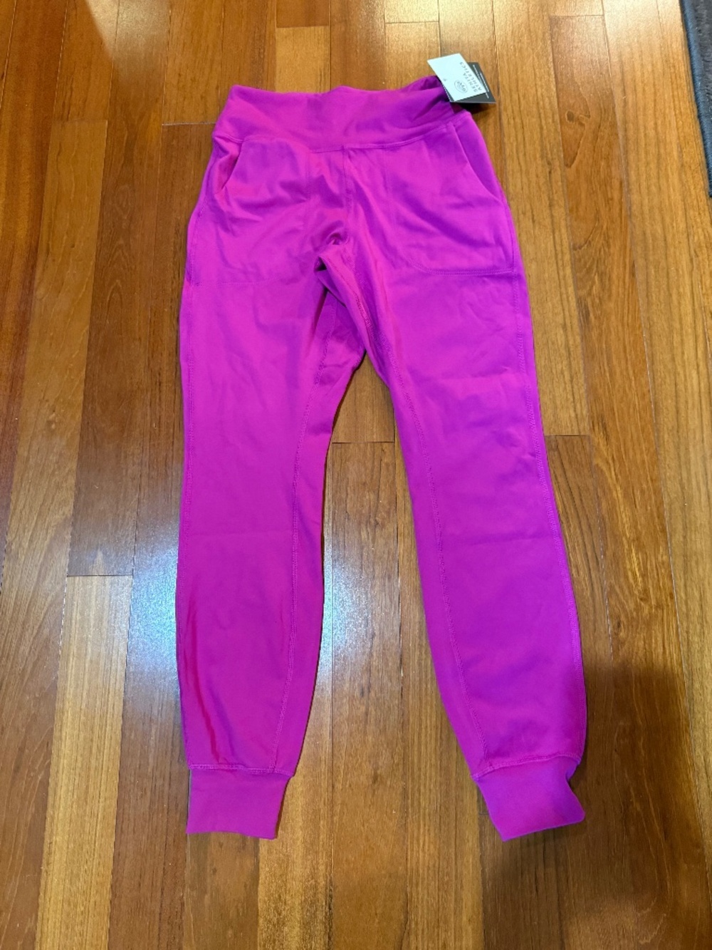 Senita Athletics joggers